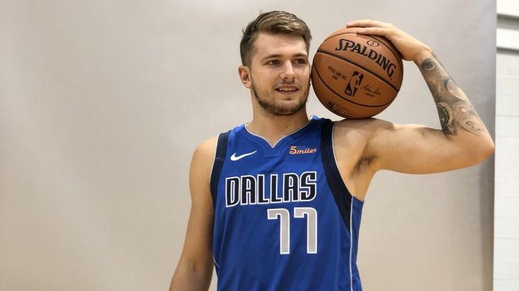 钱聘请教练 钱聘请教练