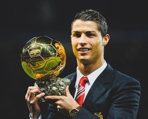 橄榄球等其 橄榄球等其