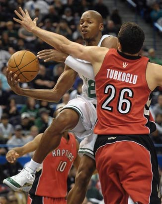 上半场结束 上半场结束