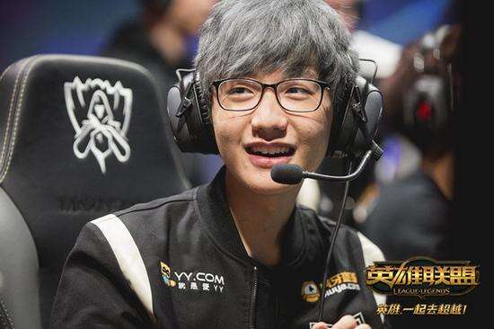 时代背景下 时代背景下